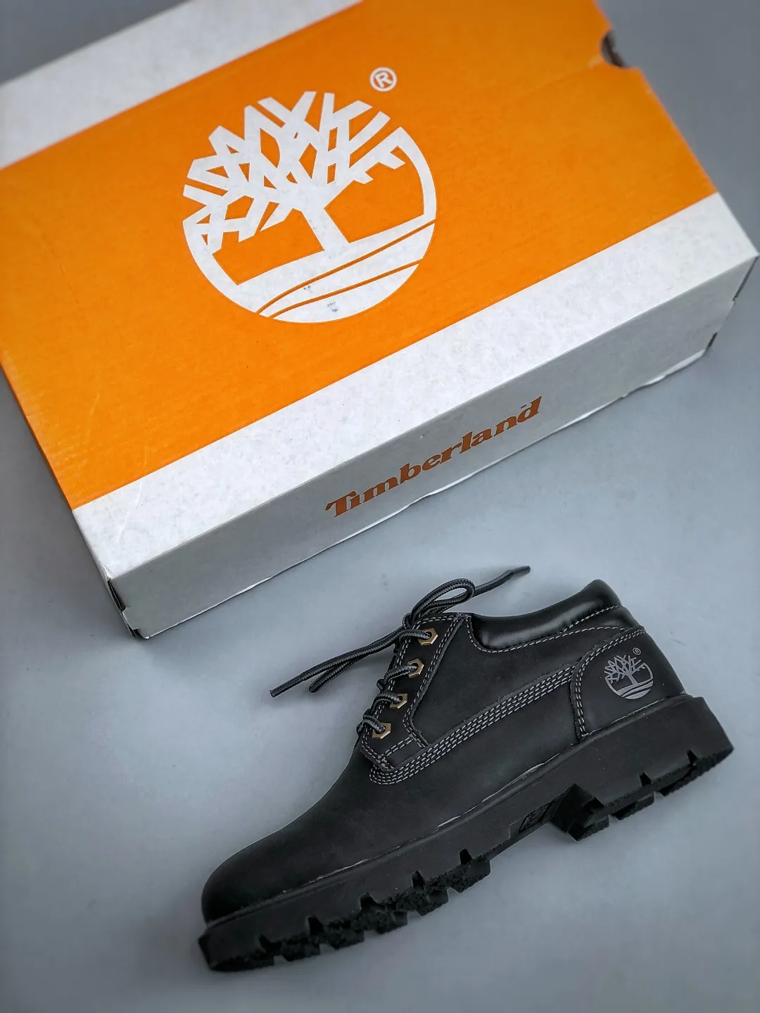 Local pick-up💰480 supports store release. New goods🚀#Timberland Timberland/Timberland classic model 25ss new low-cut classic re-engineered brand new upgrade Guangdong factory quality original box original packaging The fabric is made of Italian 🇮🇹 frosted cowhide with anti-odor and anti-corrosion genuine leather latex insoles to give you a perfect wearing experience. High-quality and durable, a must-have for sportsmen. Specialized in treating those who are not handsome. High quality and first-class feel. Exclusive supply. Size: 39-44 (one size larger)